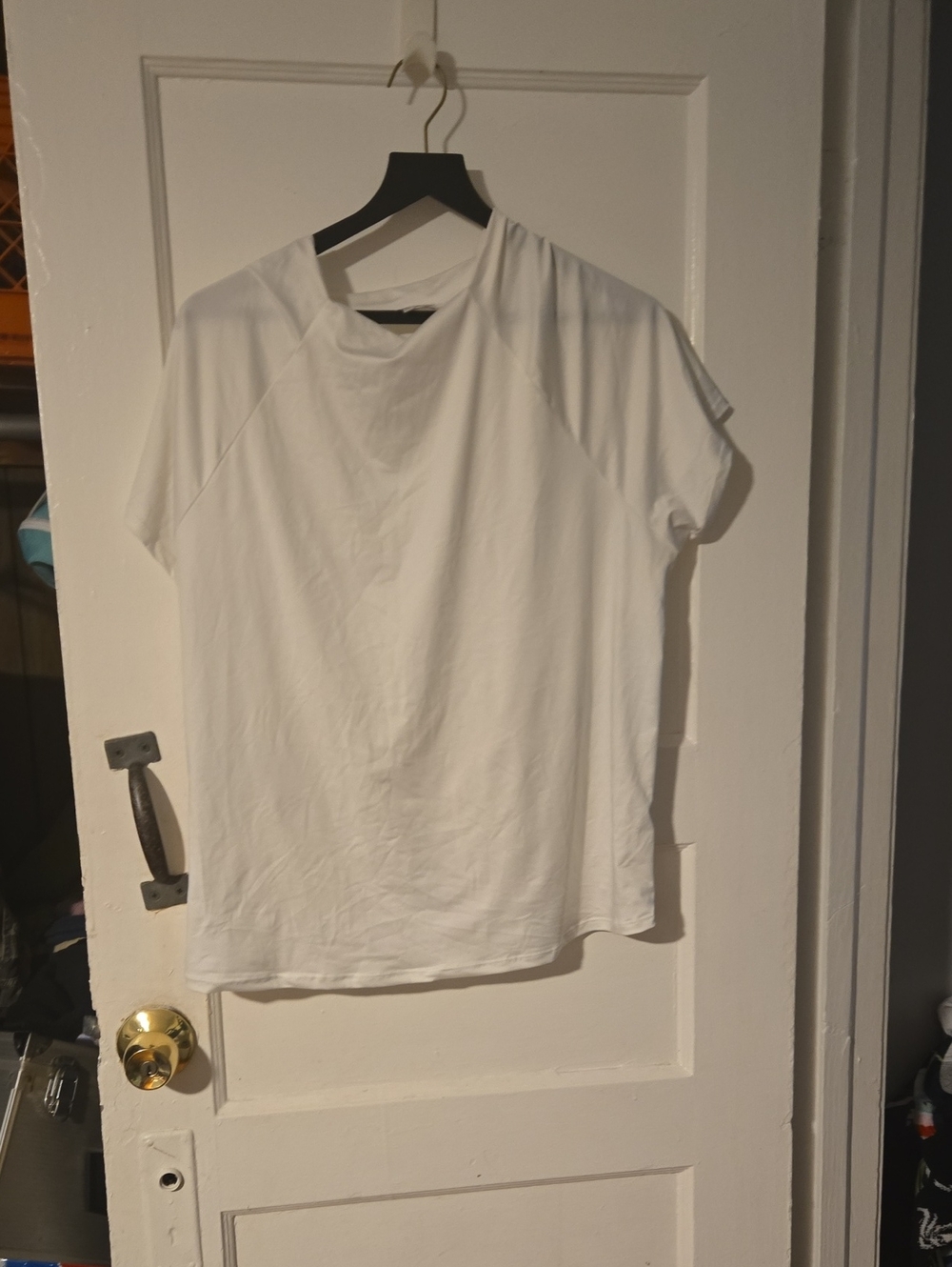 Fashion Nova White Short Sleeve Crewneck Tee